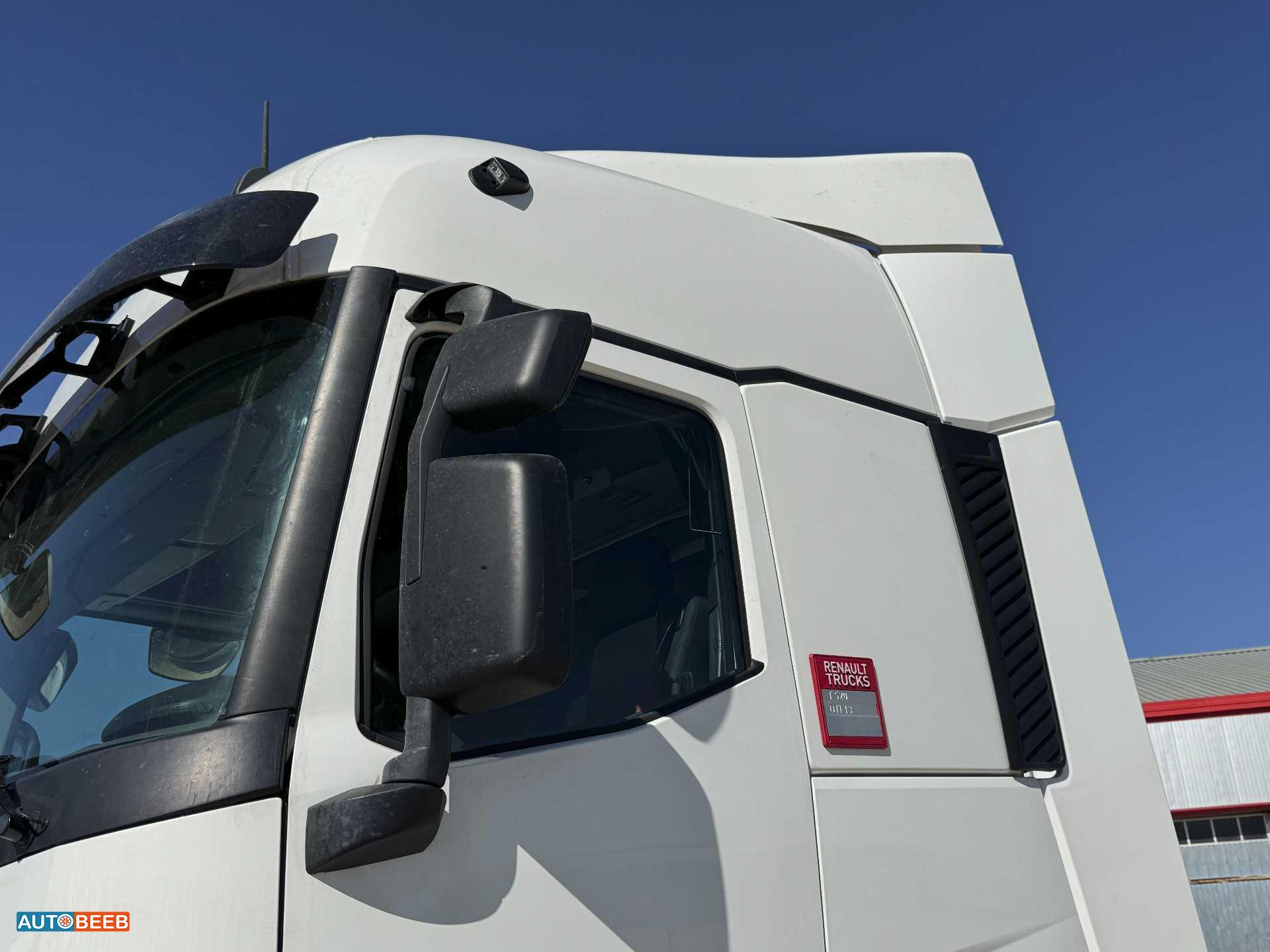 Tractor Unit Renault 2022