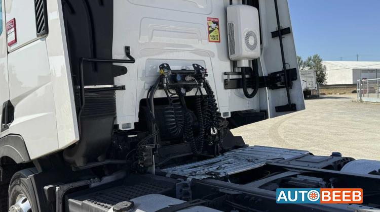 Tractor Unit Renault 2022