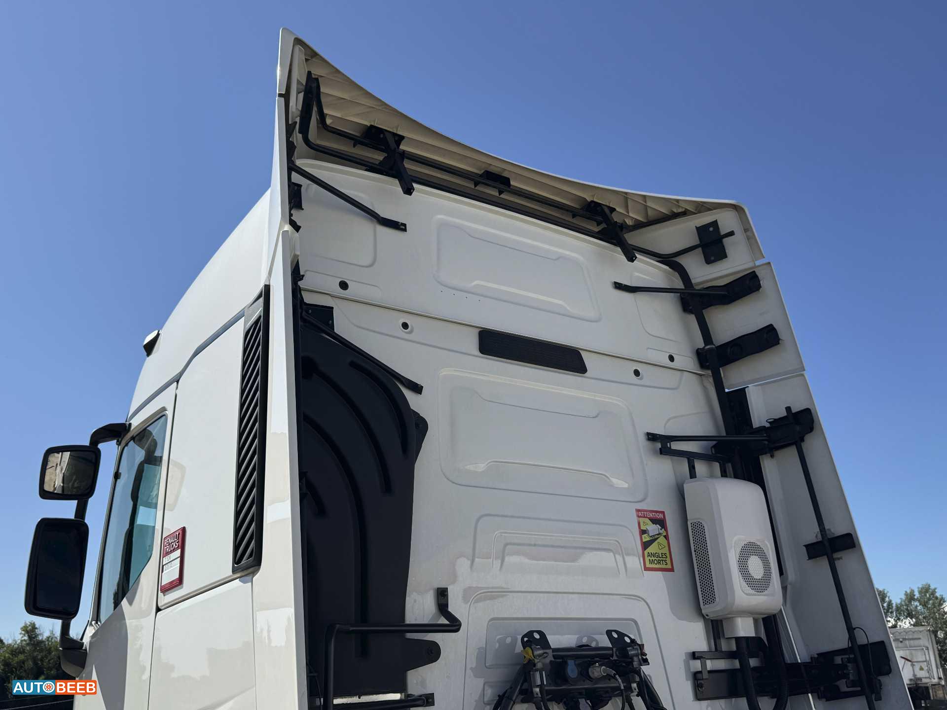 Tractor Unit Renault 2022