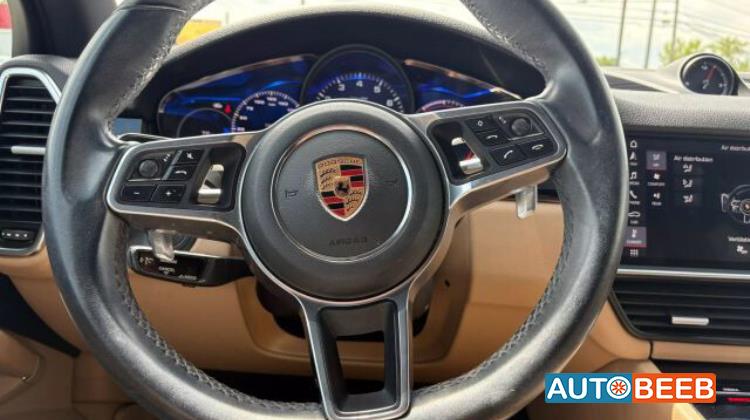 Porsche Cayenne 2019