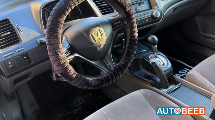 هوندا سيفيك 2006