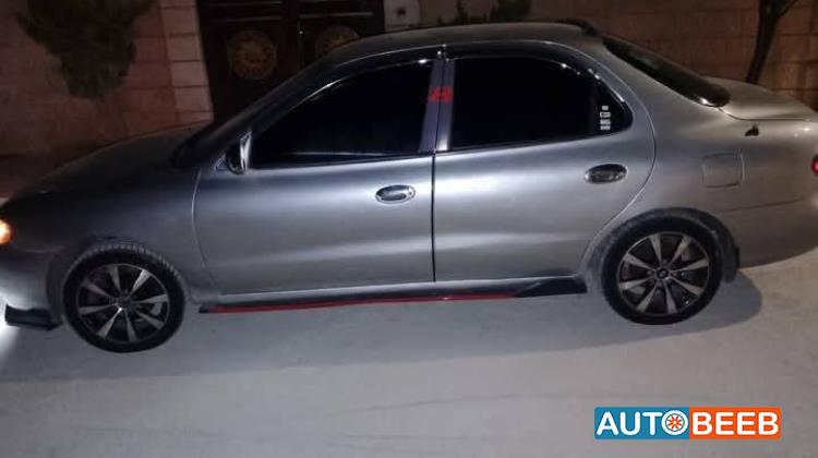 هيونداي افانتي 1995