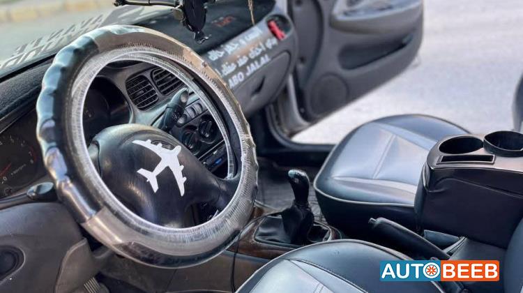 هيونداي افانتي 1995