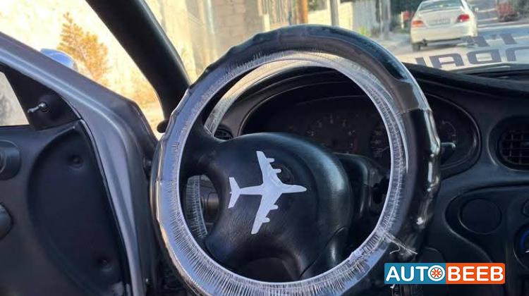 هيونداي افانتي 1995