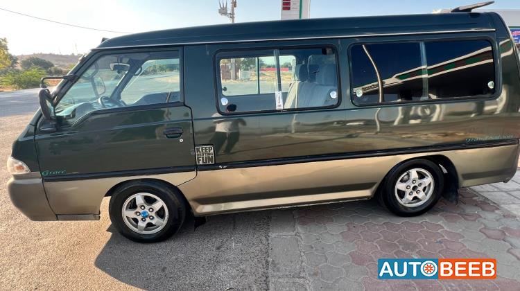 ميني باص هيونداي 2000