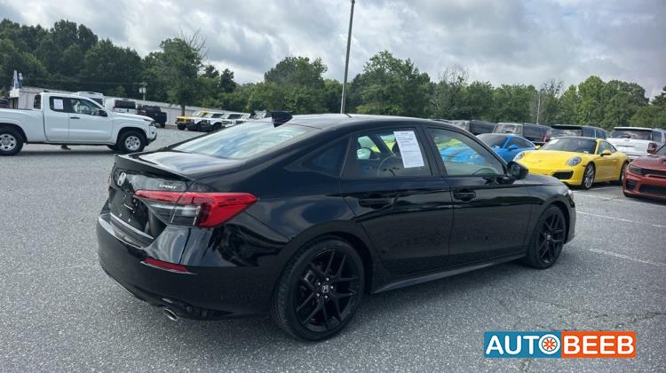 هوندا سيفيك 2024