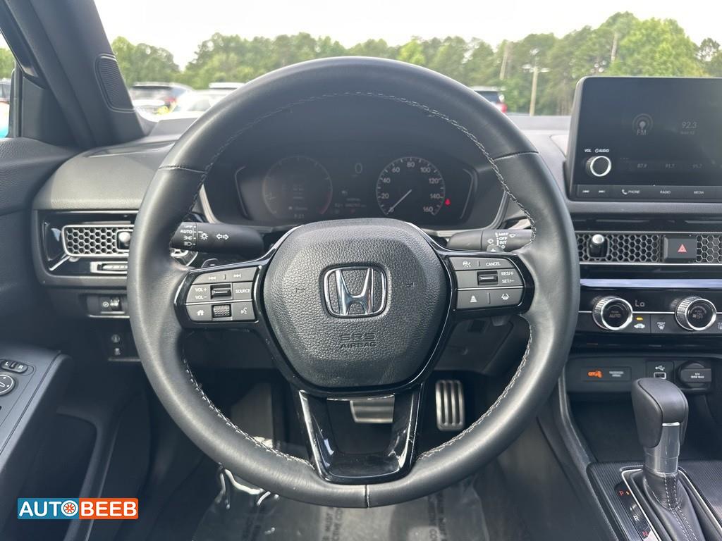 هوندا سيفيك 2024