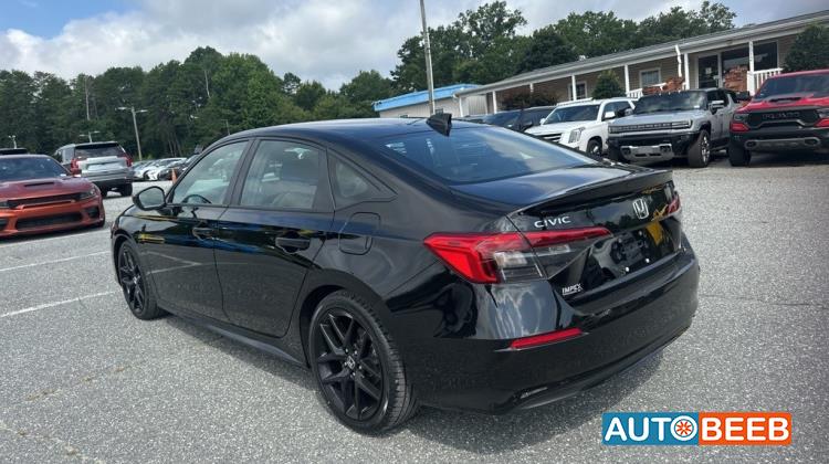 هوندا سيفيك 2024