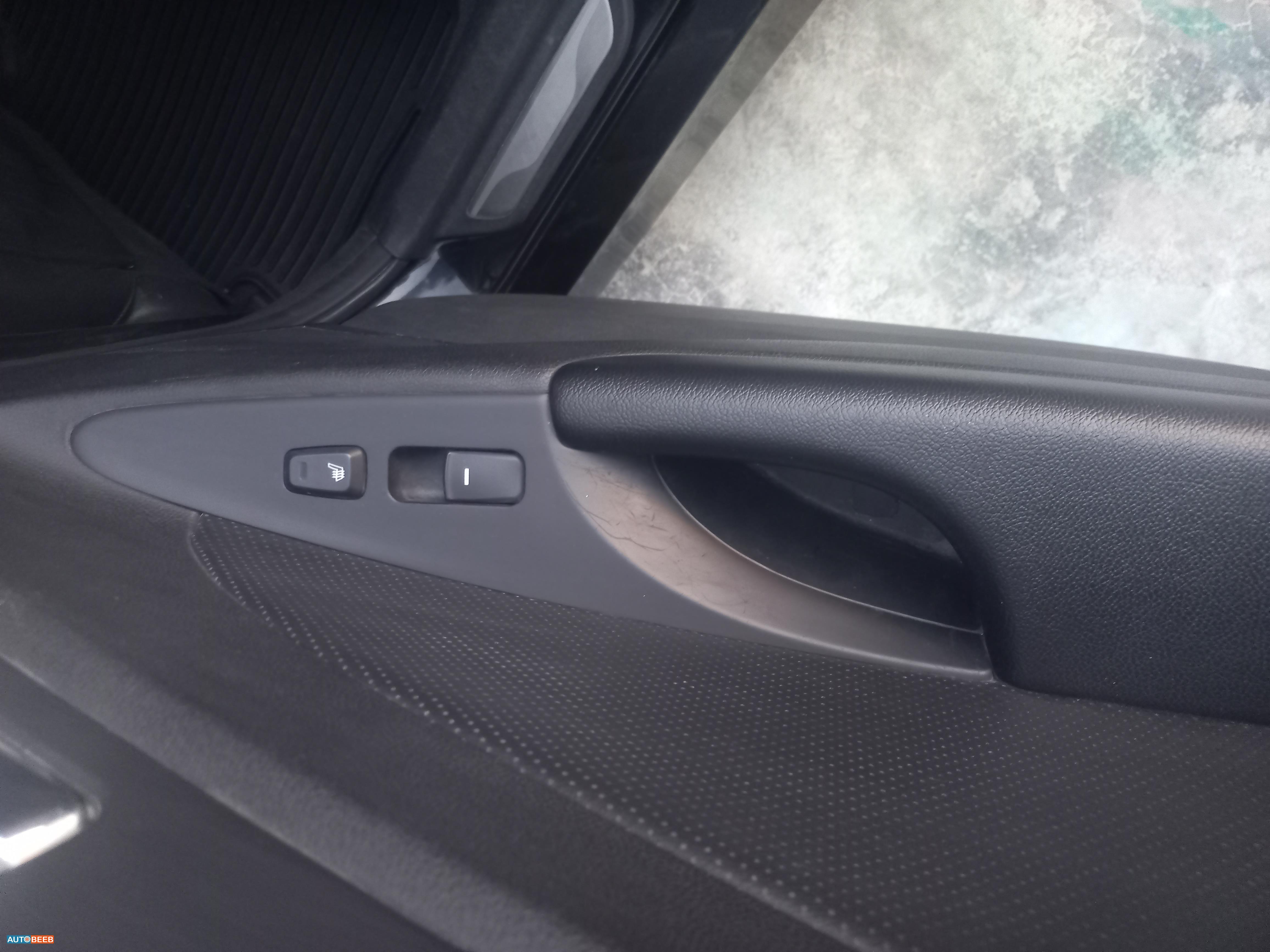 هيونداي سوناتا 2012