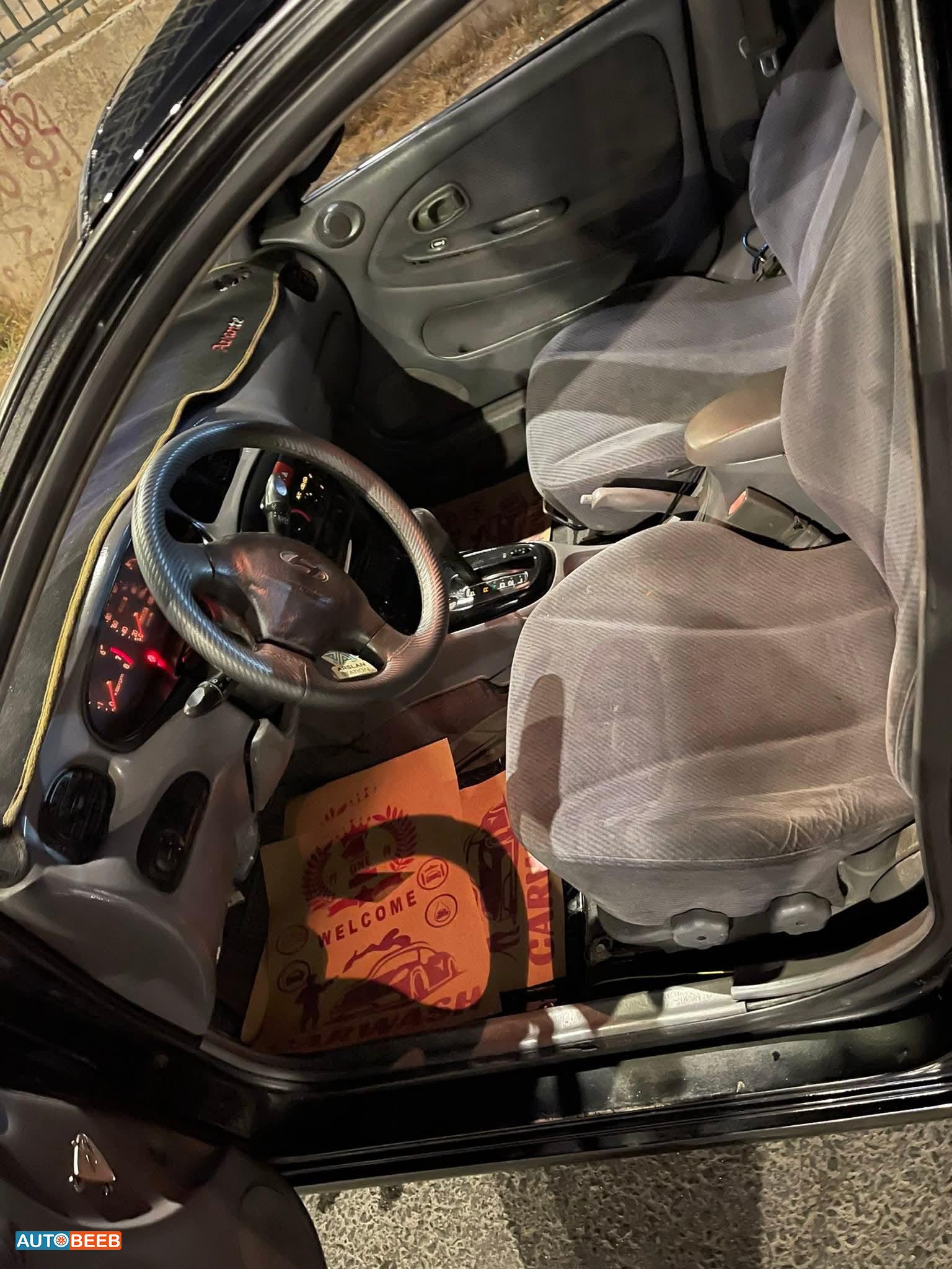 Hyundai Avante 1999