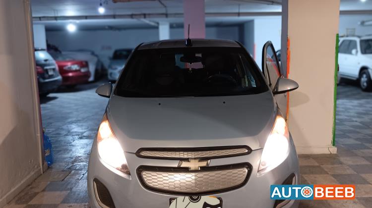 Chevrolet Spark 2015