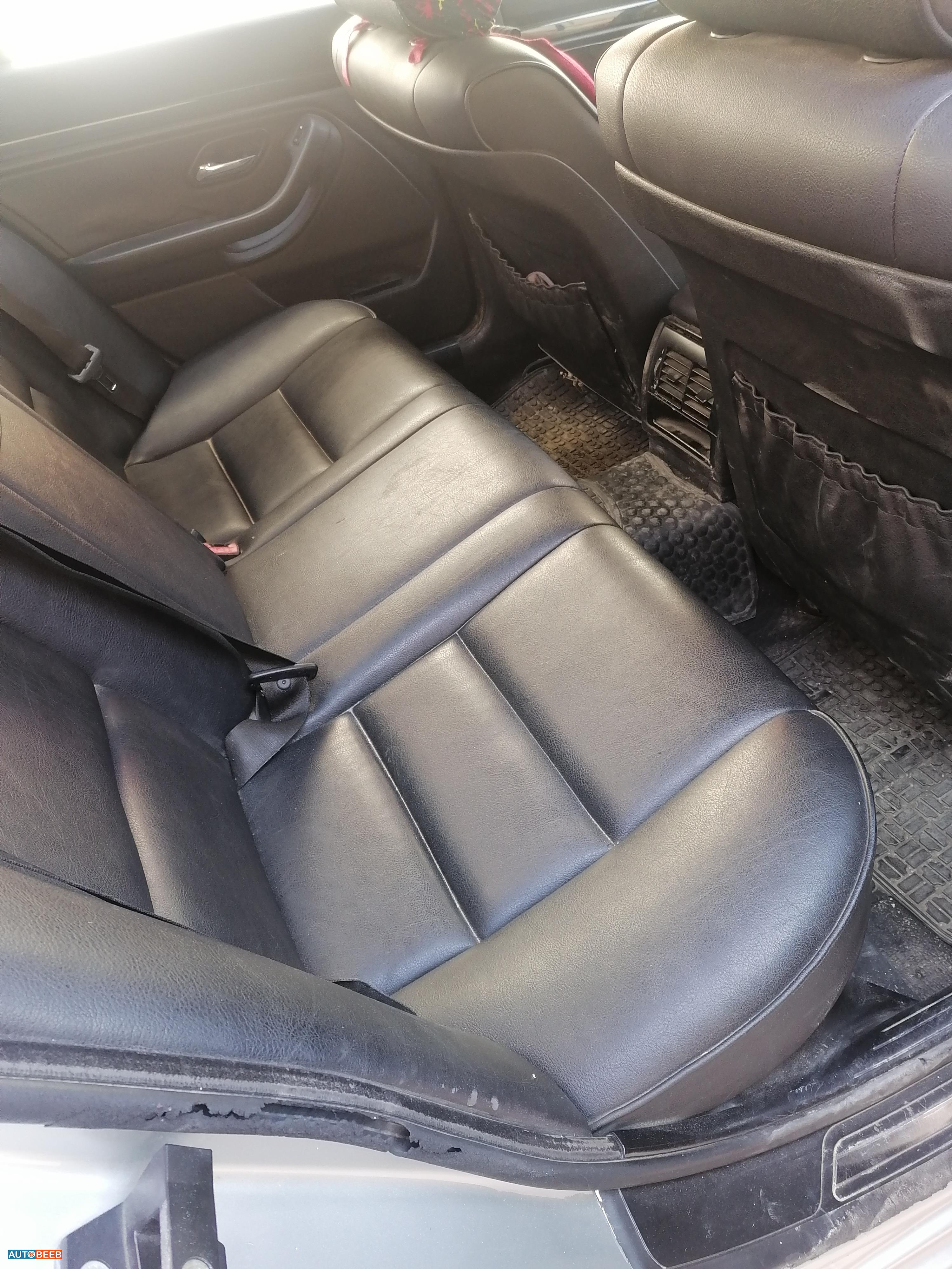 بي ام دبليو 520 2000