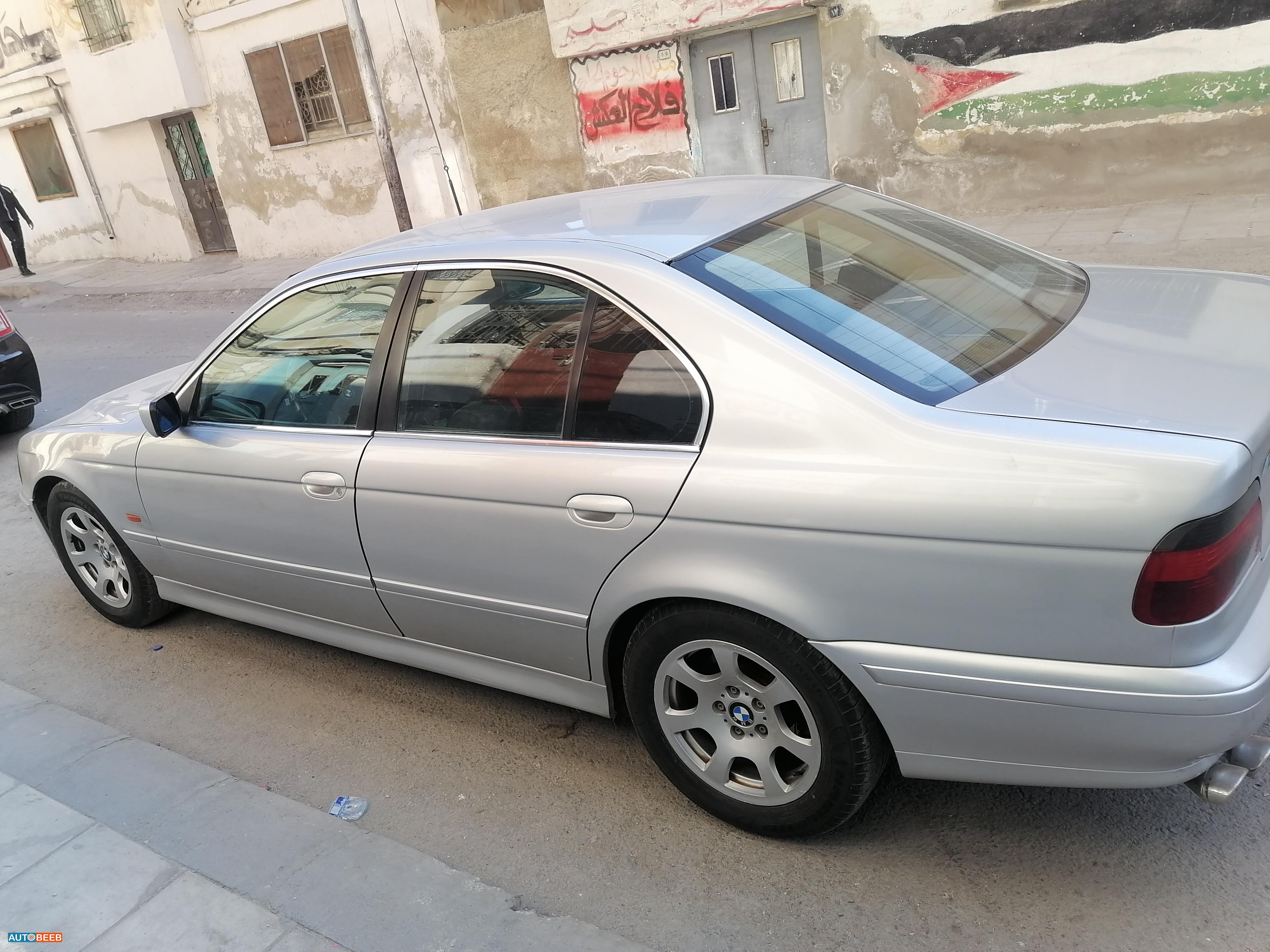 بي ام دبليو 520 2000