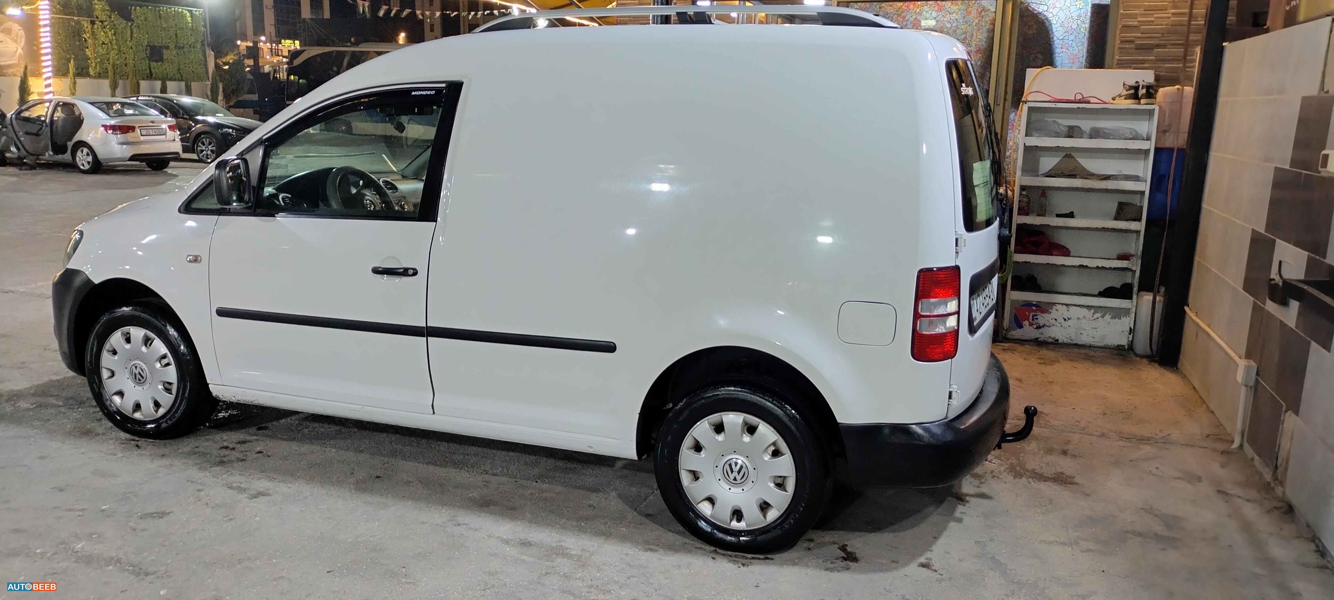 فولكس فاجن كادي 2013