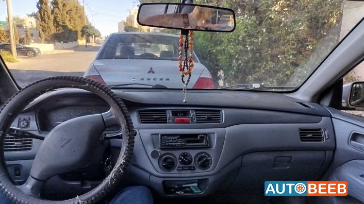 Mitsubishi Lancer 2002