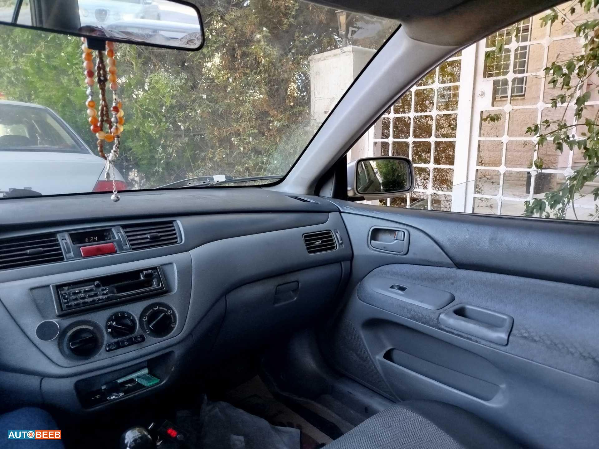 Mitsubishi Lancer 2002