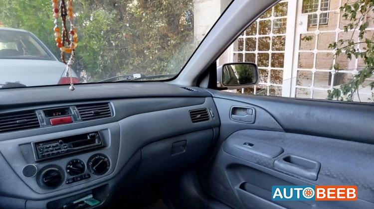 Mitsubishi Lancer 2002