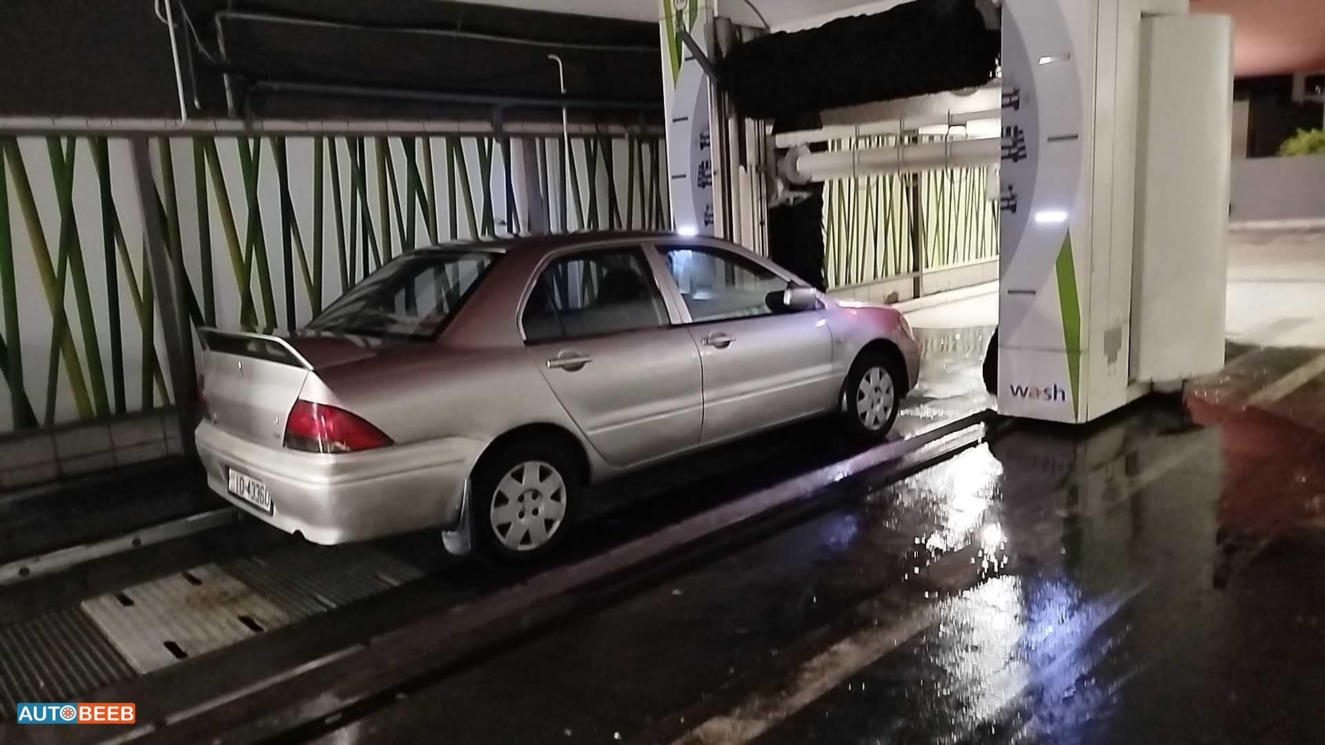 Mitsubishi Lancer 2002