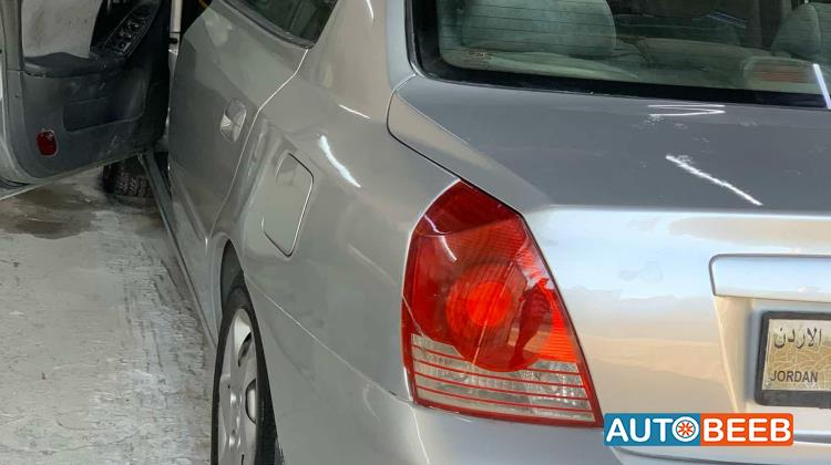 Hyundai Elantra 2005