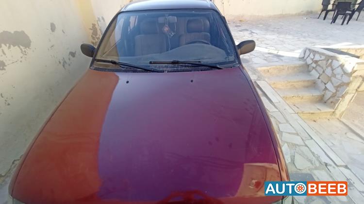 تويوتا كورولا 1995