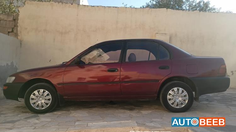 تويوتا كورولا 1995