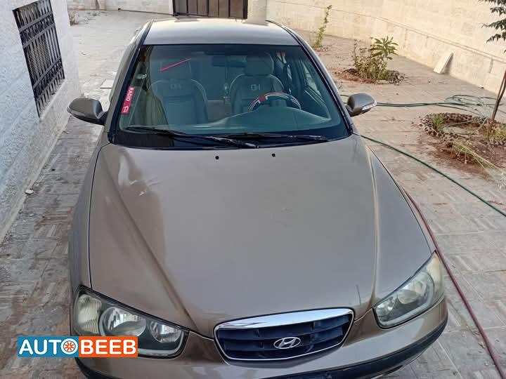 Hyundai Elantra 2001
