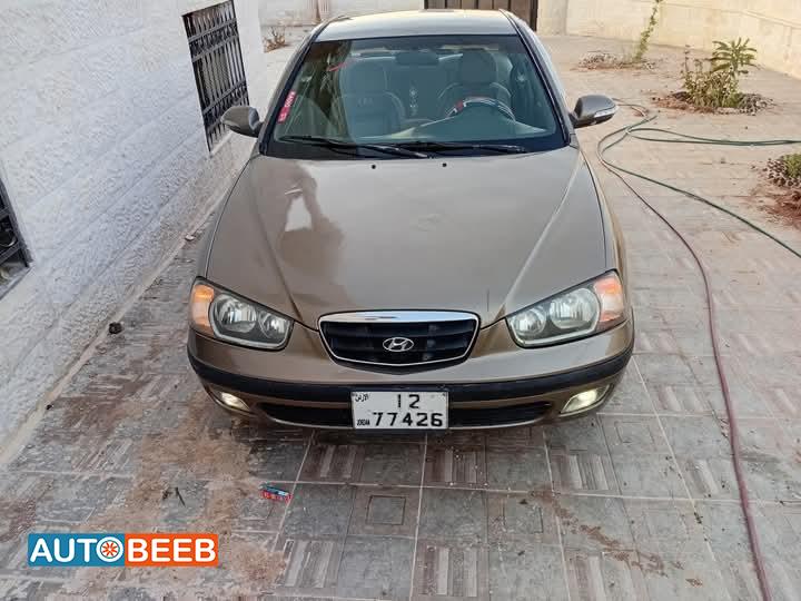 Hyundai Elantra 2001