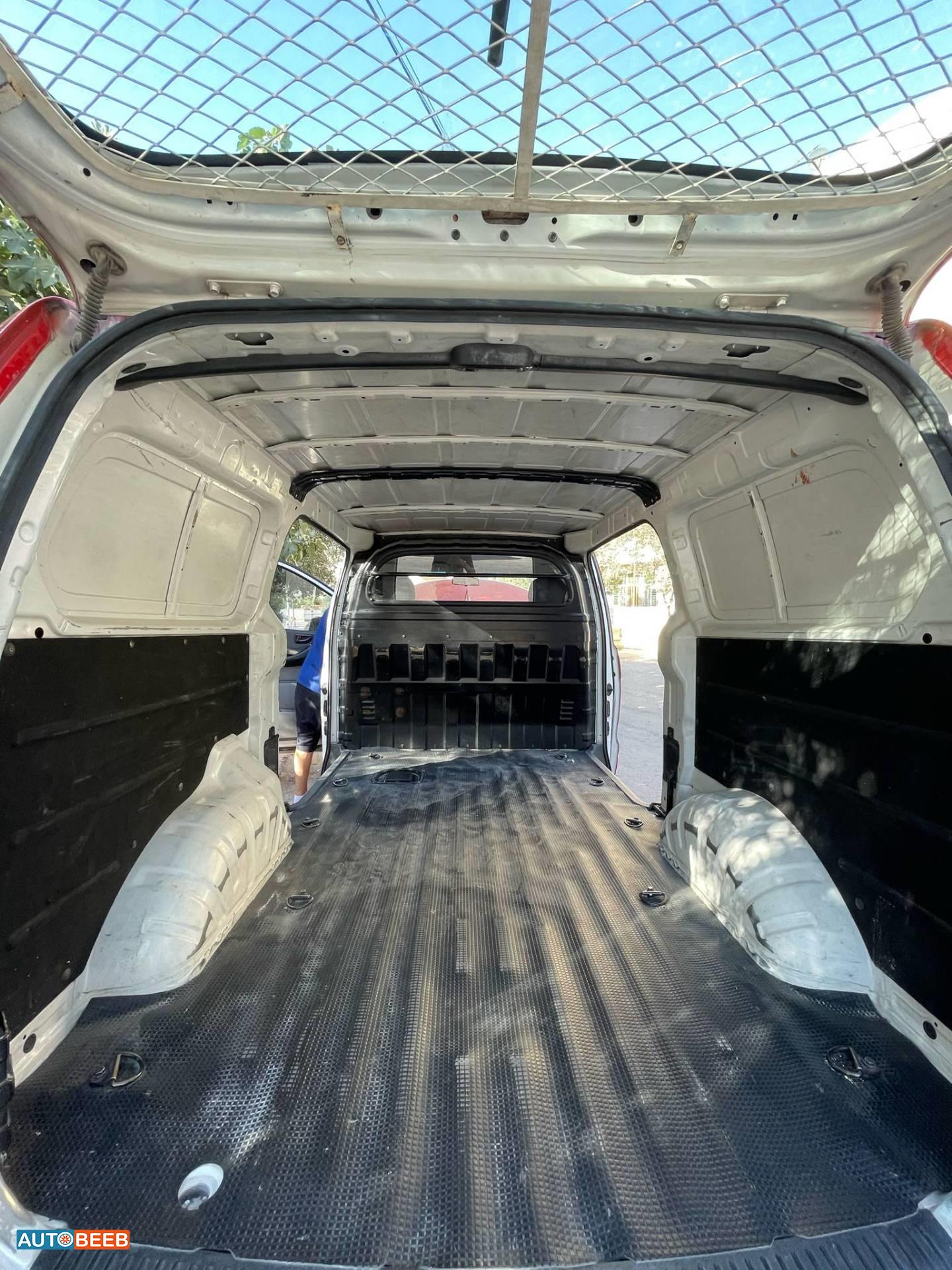 ميني فان هيونداي 2016