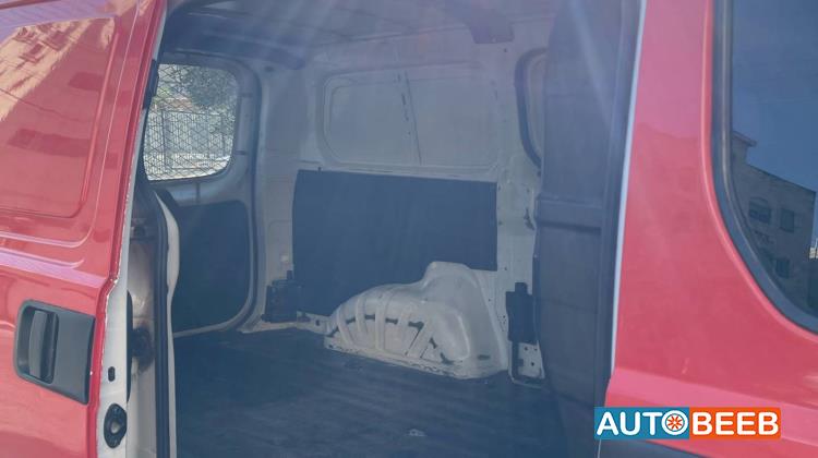 ميني فان هيونداي 2016