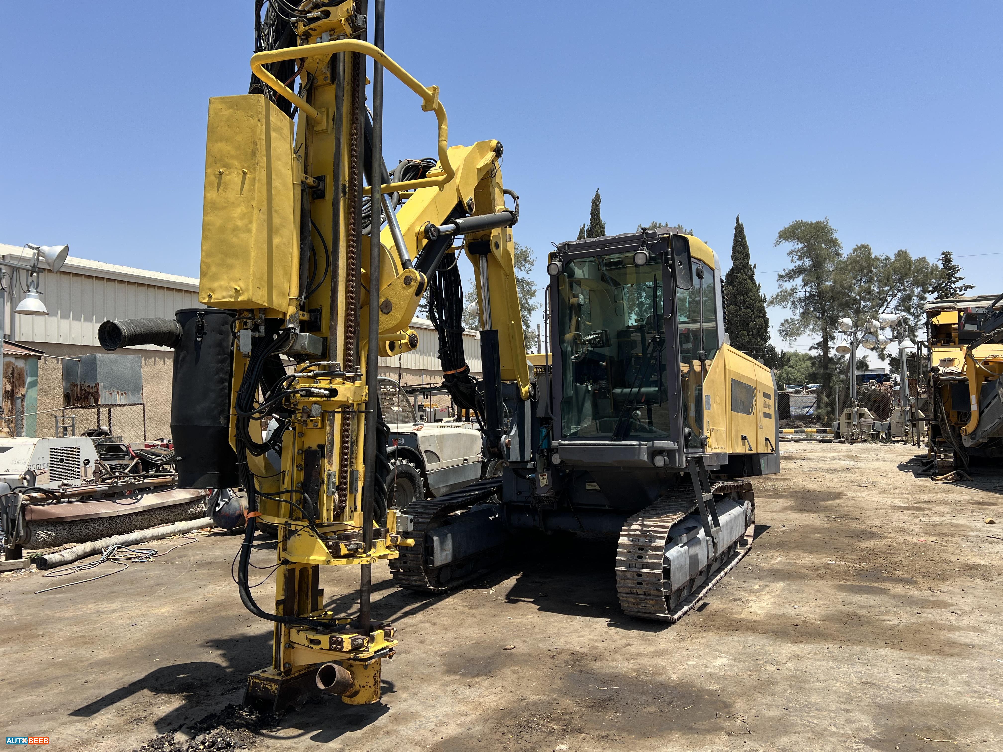 Tracked Excavator Atlas Copco 2011