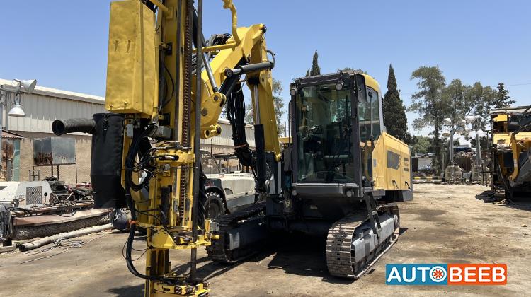 Tracked Excavator Atlas Copco 2011