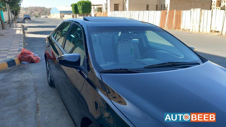 تويوتا كامري 2015