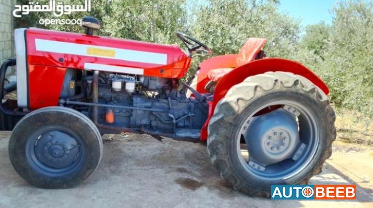 Tractor Massey Ferguson 2015