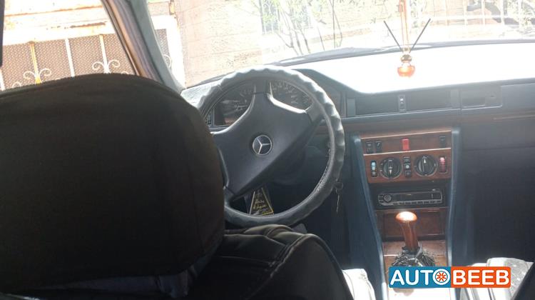 Mercedes Benz E200 1991