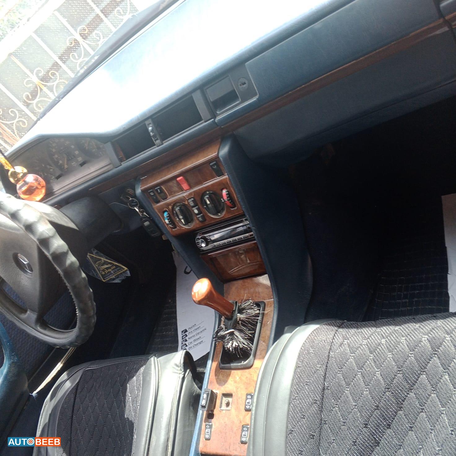 Mercedes Benz E200 1991