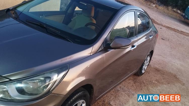Hyundai Accent 2014
