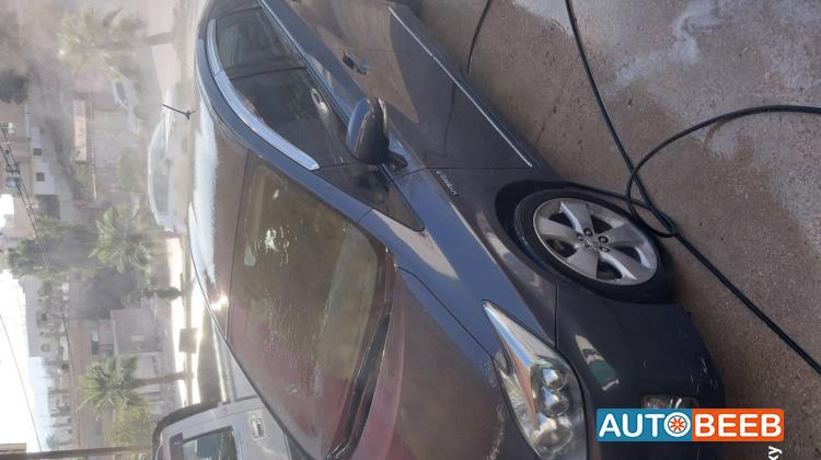 تويوتا بريوس 2010