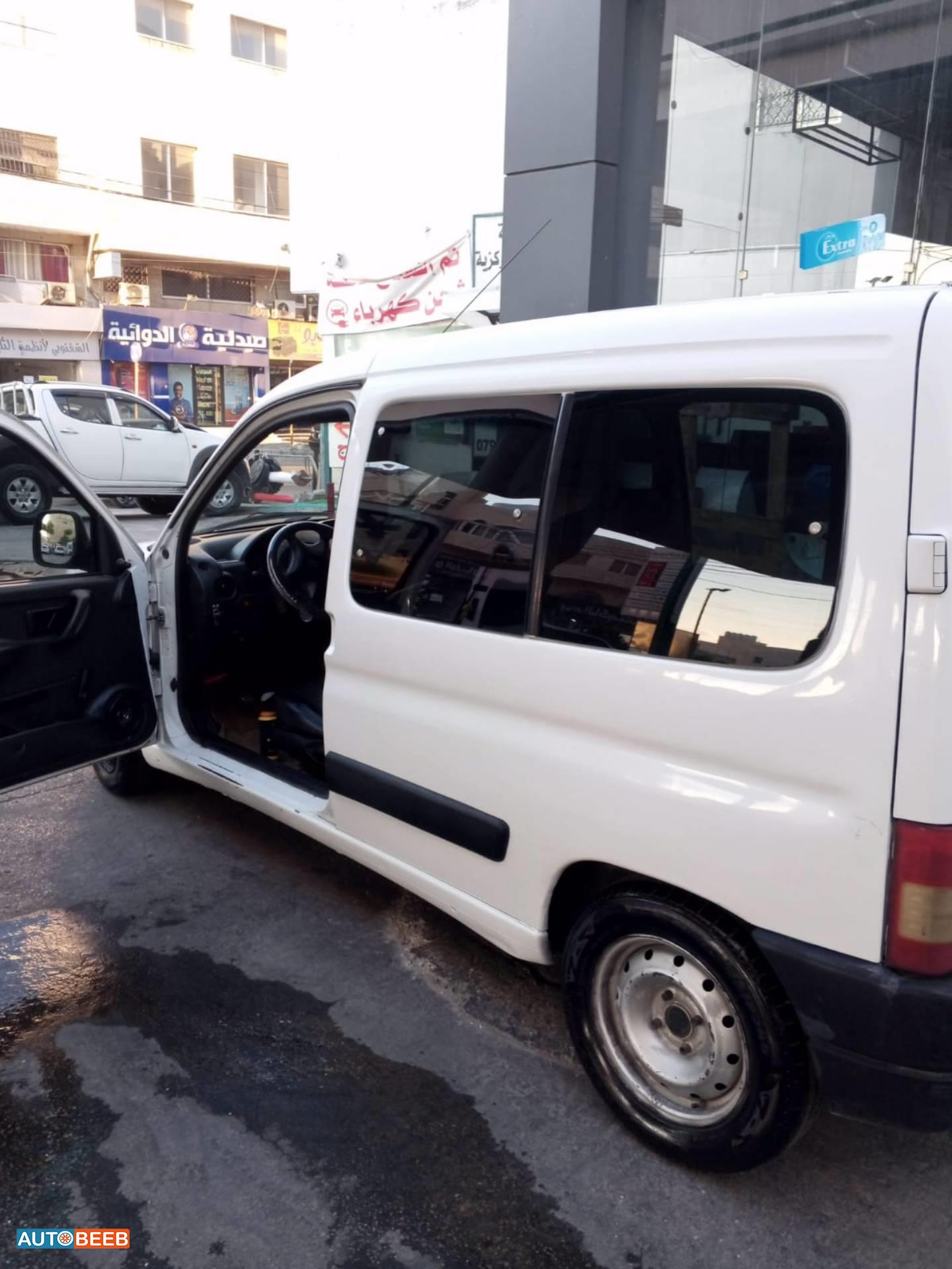 Peugeot Partner 2012