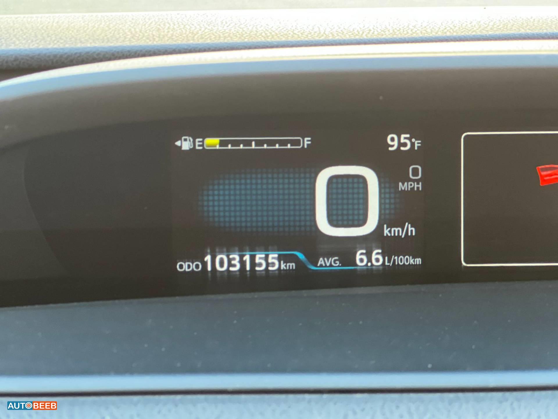 تويوتا بريوس 2017