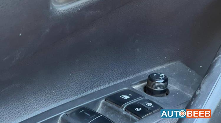 تويوتا بريوس 2017