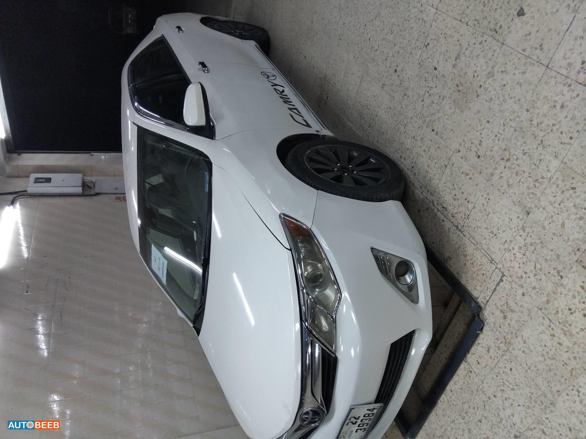 تويوتا كامري 2013