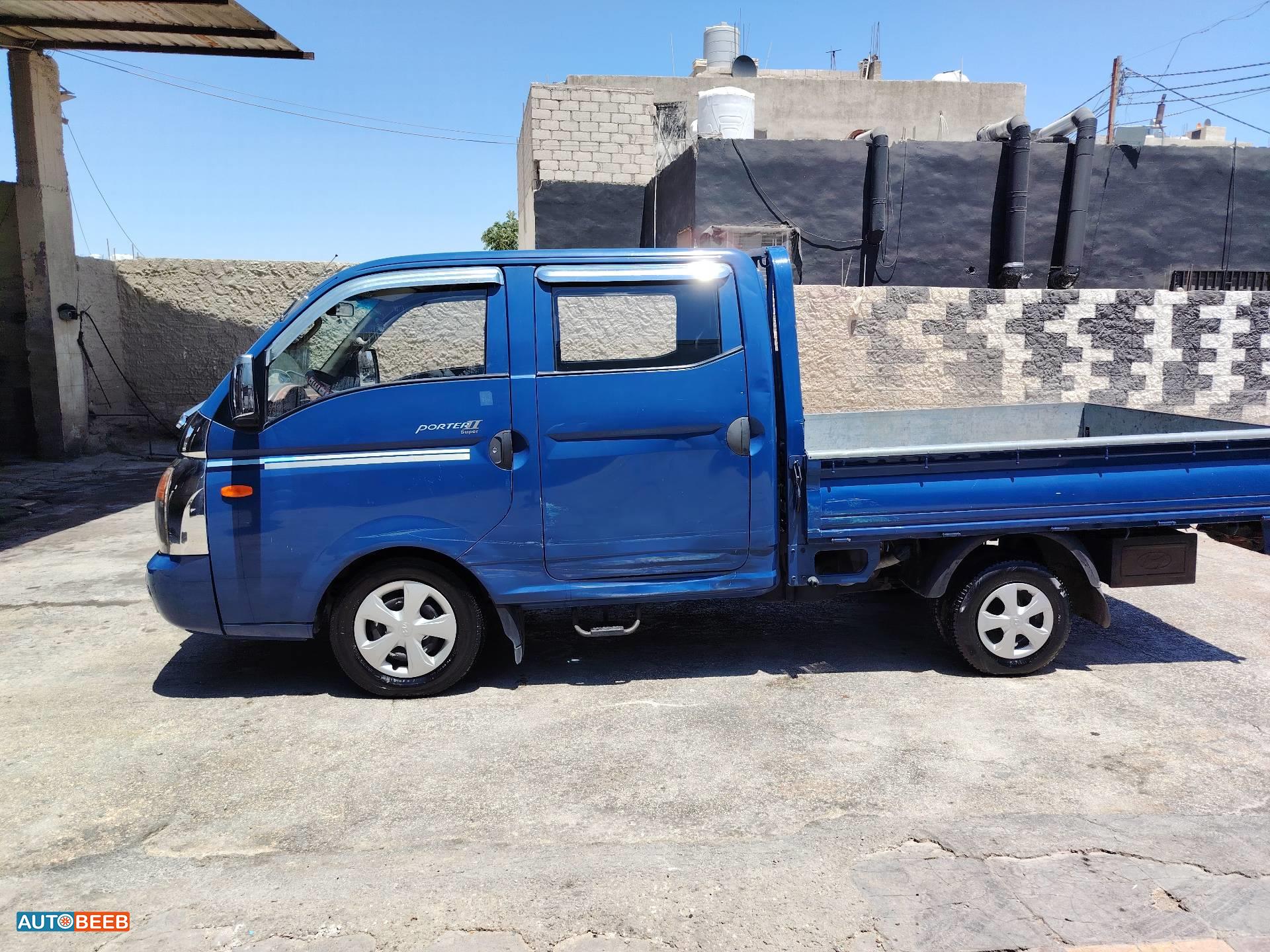 caravan Hyundai 2010