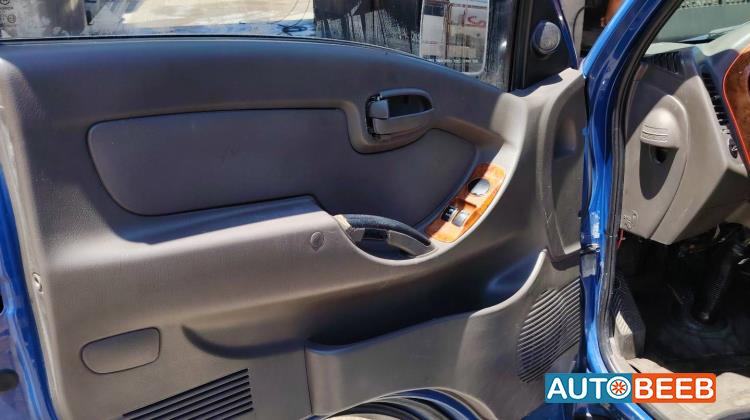 caravan Hyundai 2010