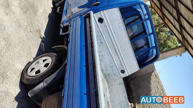 caravan Hyundai 2010