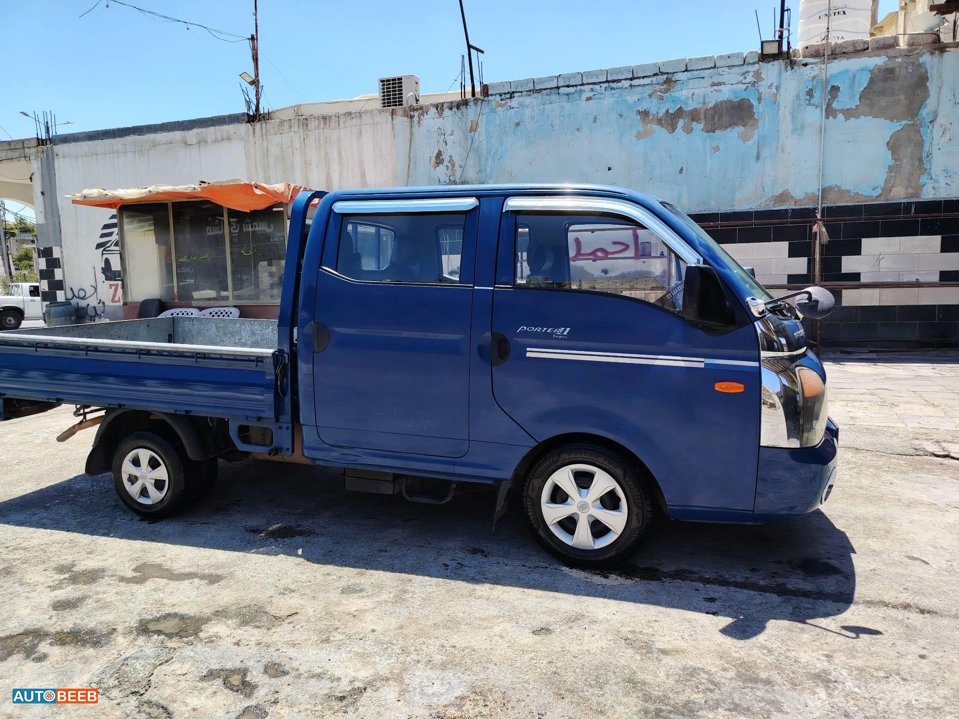 caravan Hyundai 2010