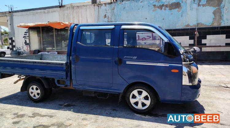 caravan Hyundai 2010