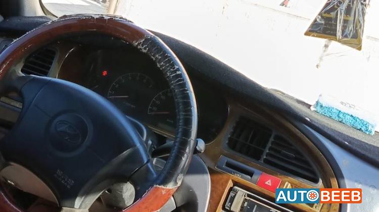 Hyundai Avante 2000