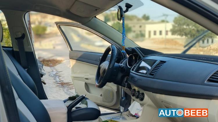 Mitsubishi Lancer 2015