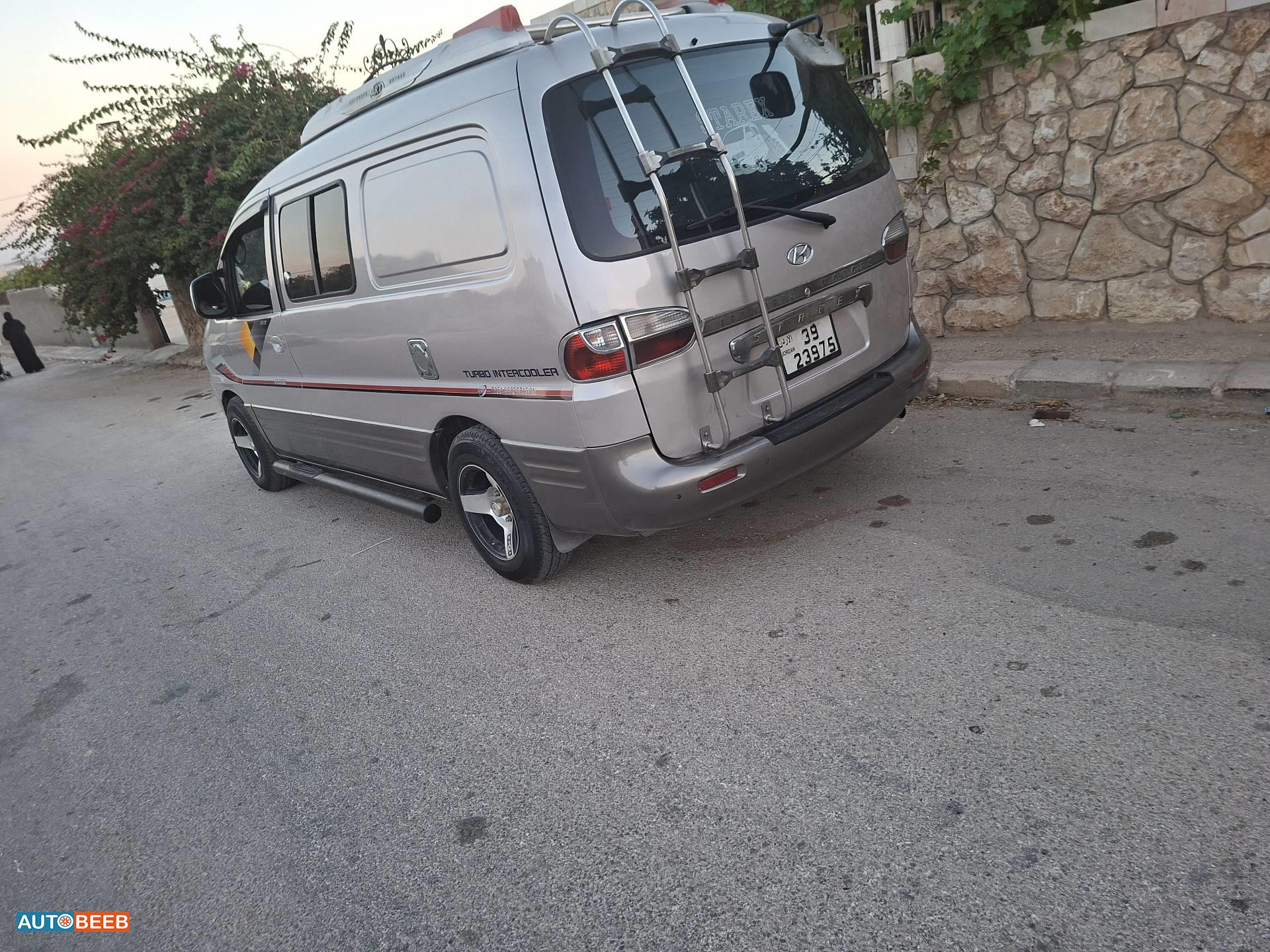 Minibus Hyundai 2003