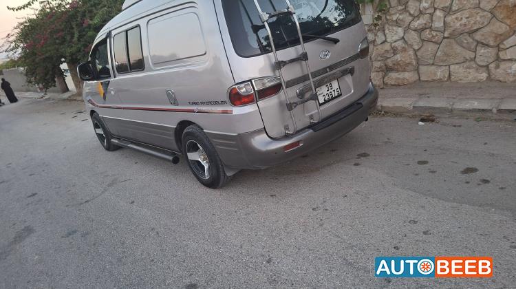 Minibus Hyundai 2003